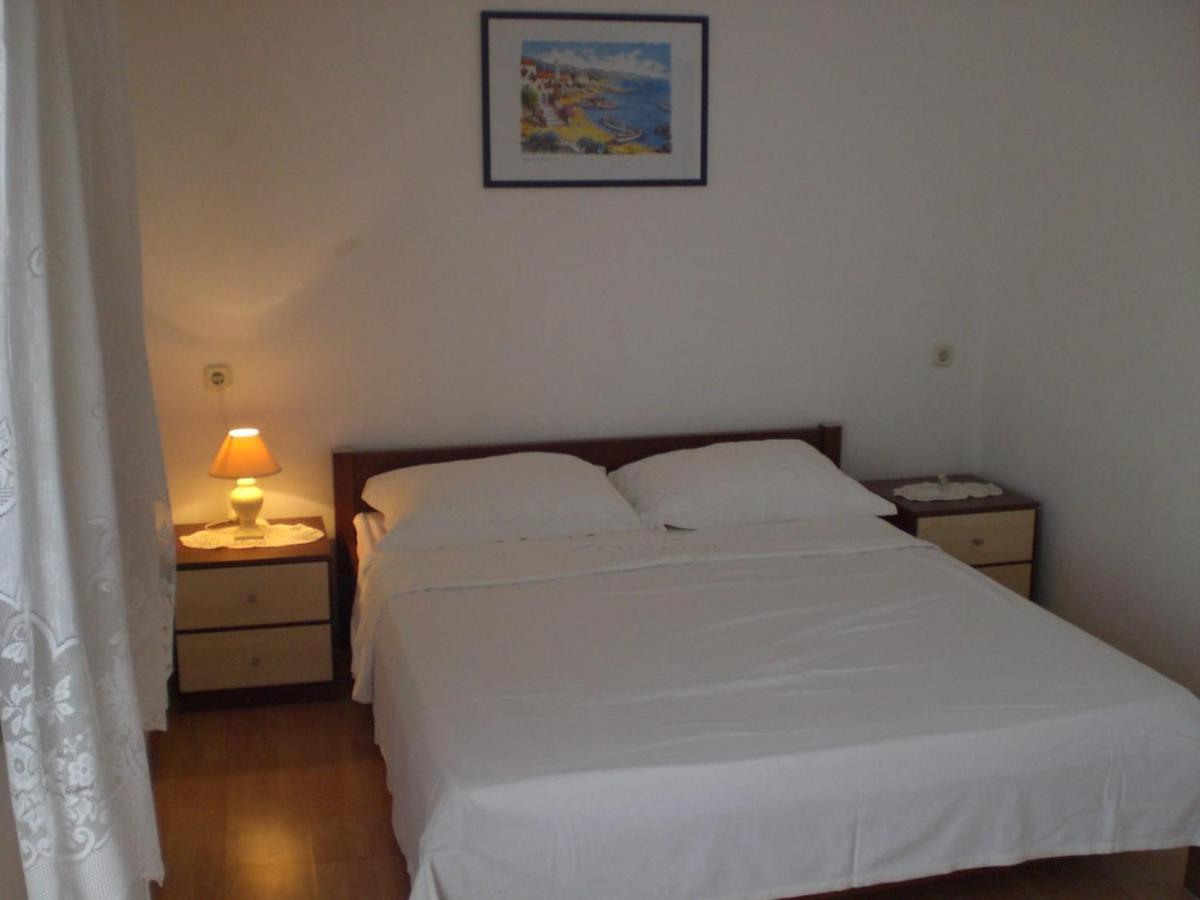 Apartmani Vesna Vir Bagian luar foto
