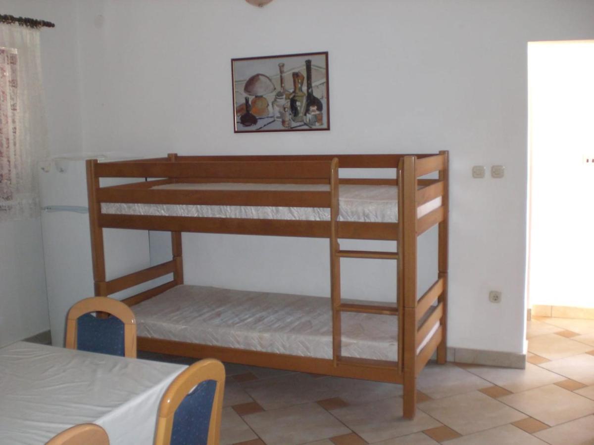 Apartmani Vesna Vir Bagian luar foto